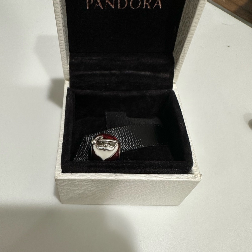 Pandora Santa Clause charm